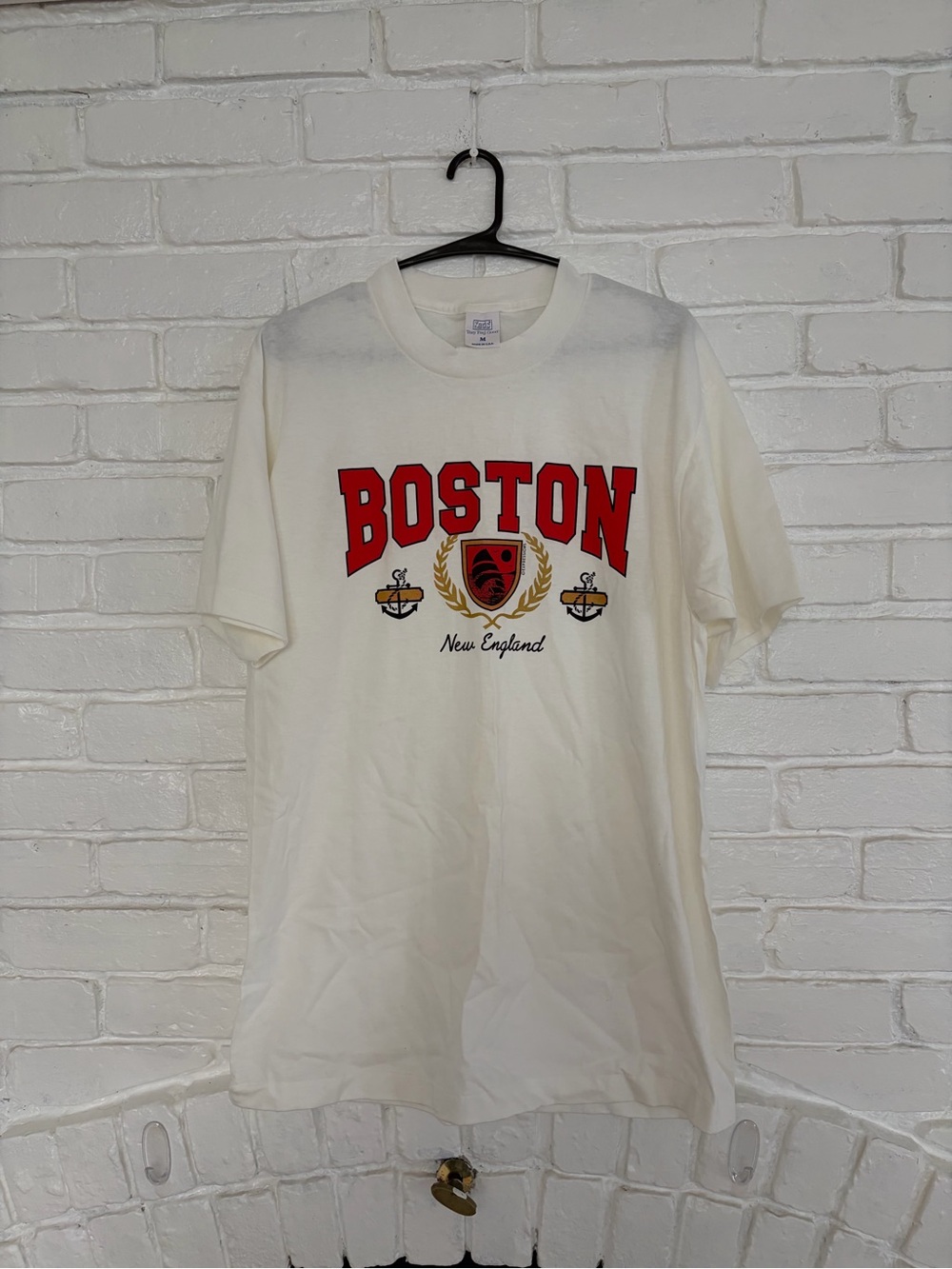 Vintage Boston New England t shirt size medium single stitch white